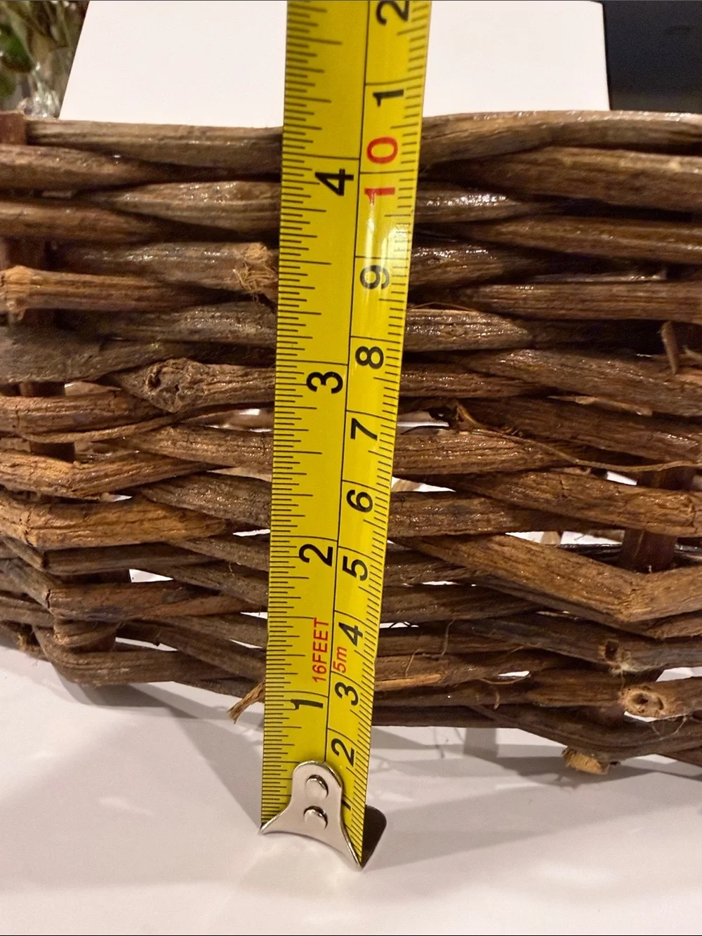 Rustic Heart-Shaped Grapevine Twig Basket - Brown